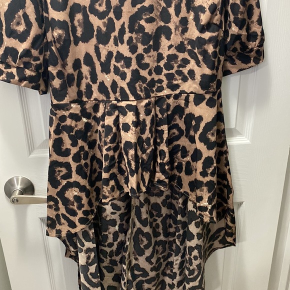 Leopard Print High-low SHEIN Top - Picture 3 of 7